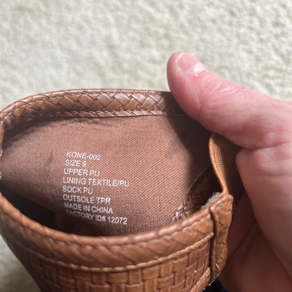 Francesca’s Sandals - Picture 5 of 10